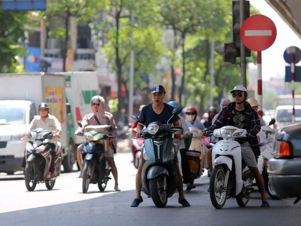 Dự báo thời tiết TP.HCM hôm nay 16/4: Nắng nóng gia tăng